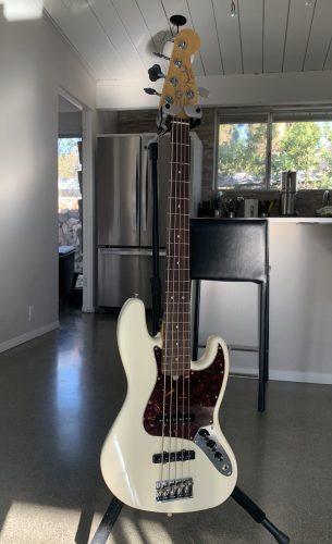 Fender American Professional Jazz, 5-Str